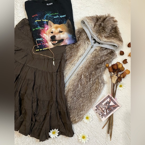 Y2k Faux fur furry hooded reversible sweater vest - Picture 17 of 17